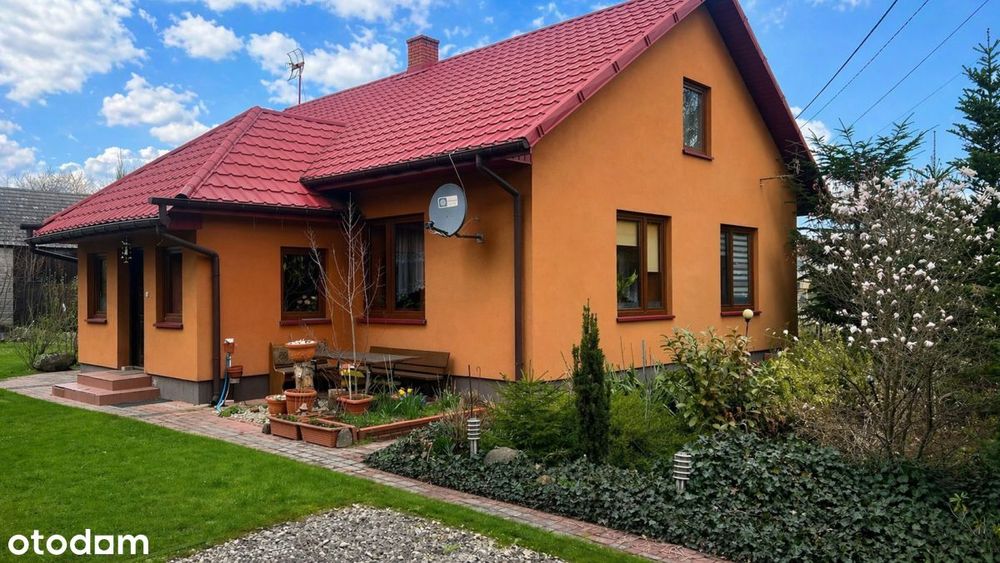 Dom  za miastem z działką 1.5 ha
