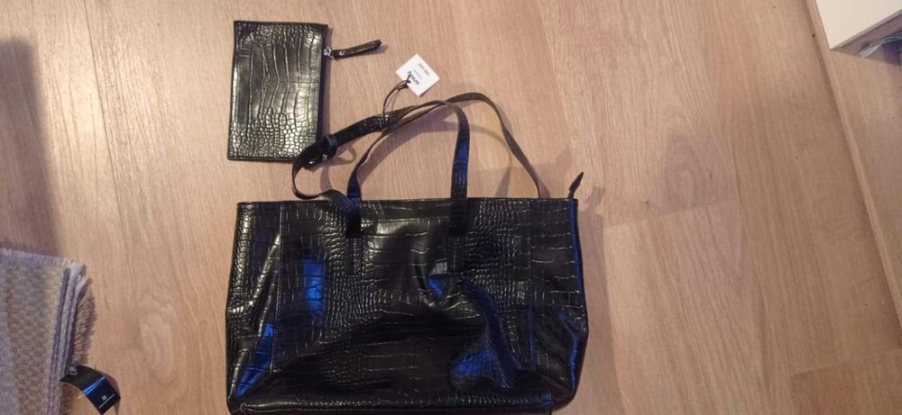 Sinsay Nowa czarna Torebka shopper imitacja skóra węża kosmetyczka A4