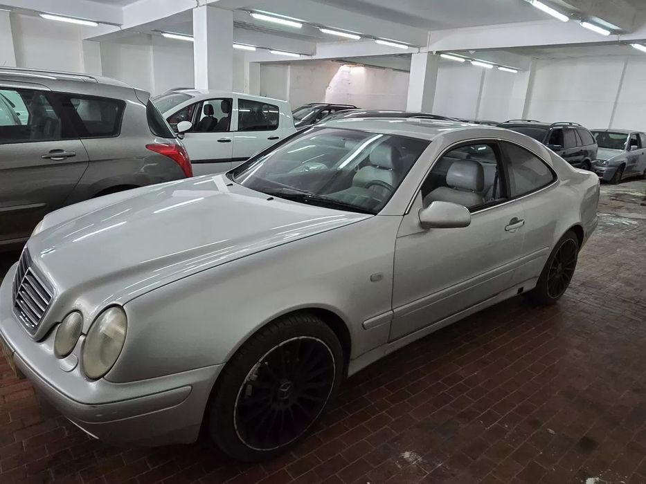 Mercedes-Benz CLK 200