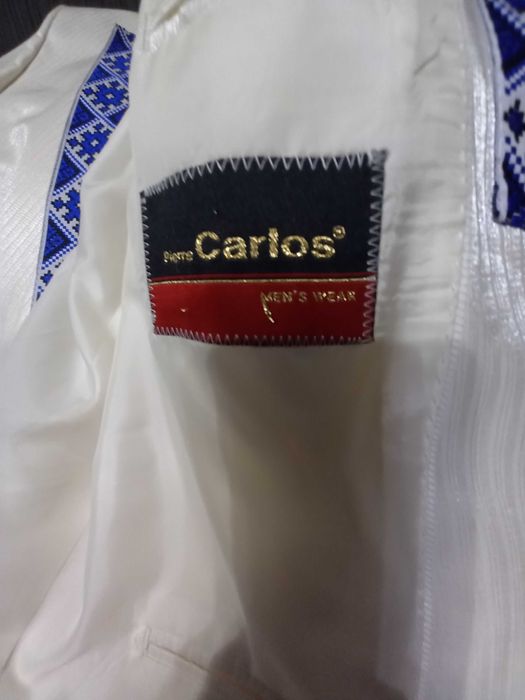 Продаються  набори українських  національних  одеж,концерті костюми