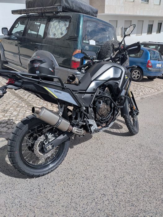 Tenere 700 c/Topcase