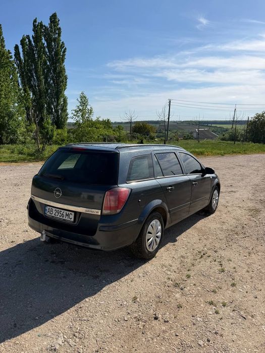 Opel astra h 2006 рік 1.6 бензин