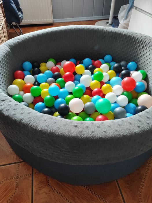Basen z kulkami dla dzieci