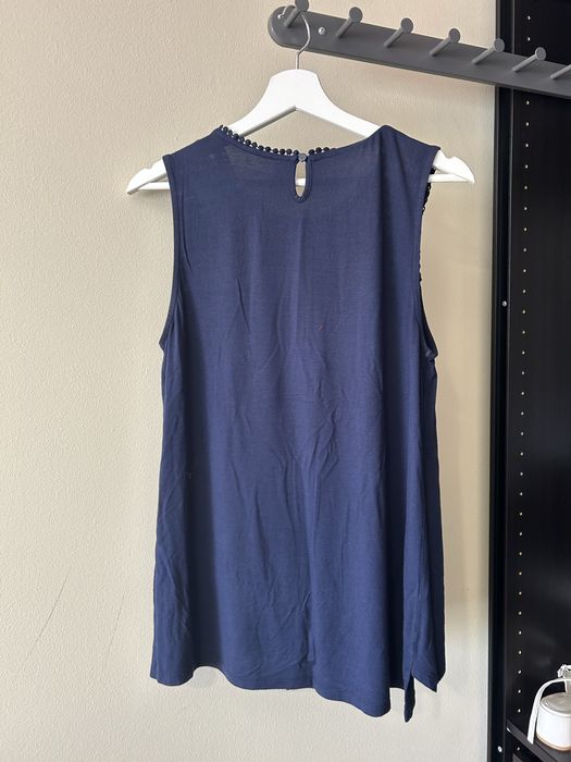 Top sem mangas azul com renda esmara