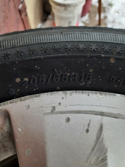 Шини Зимові R15 205/65
