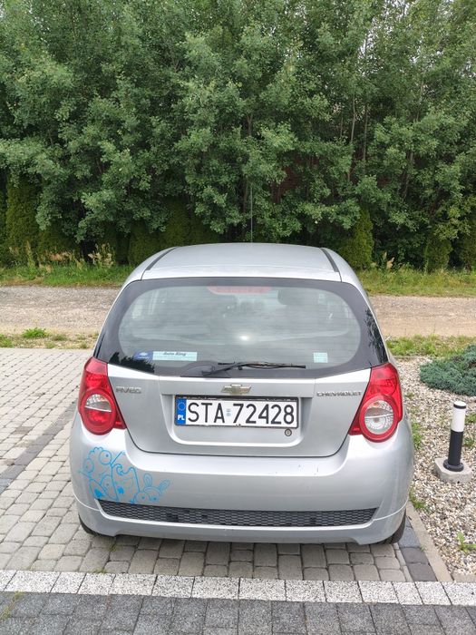 Chevrolet Aveo srebrny 5 drzwi hatchback