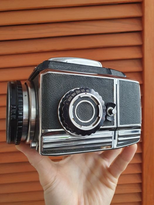 BRONICA S  середній формат