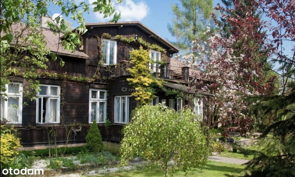 Elegancki dworek w malowniczych Żakowicach