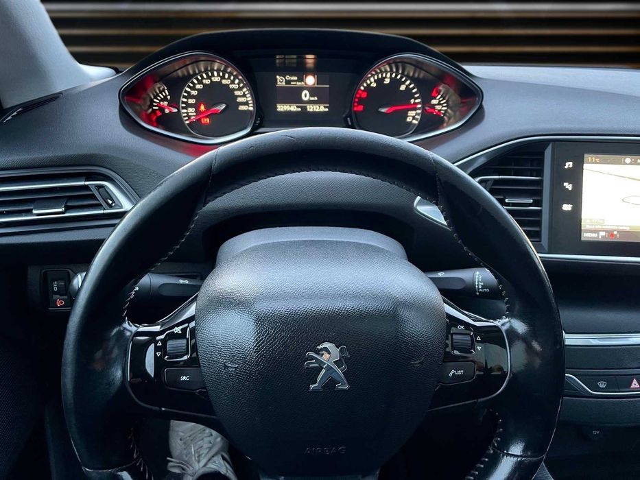 Peugeot 308 SW Panorámico+GPS c/Garantia - 148€ p/mês