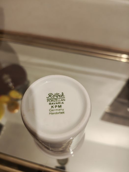 Piękny wazon Royal róże