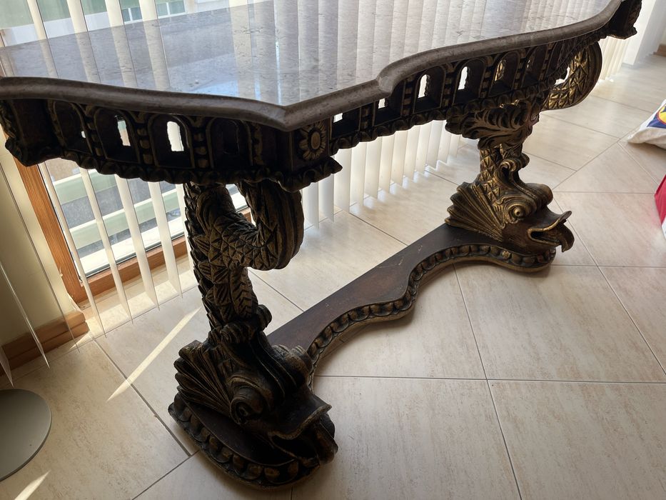 Movel de entrada Vintage Oriental com granito rosa