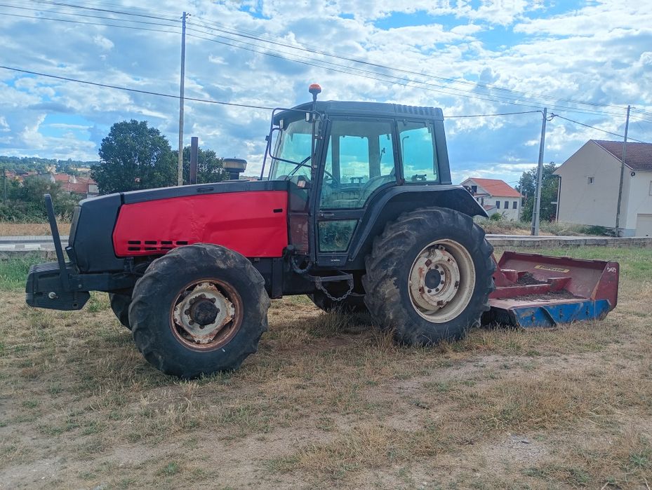 Valtra Valmet 8000