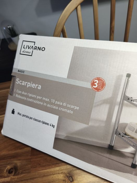 Sapateira capacidade até 10 pares em metal novo ler anúncio