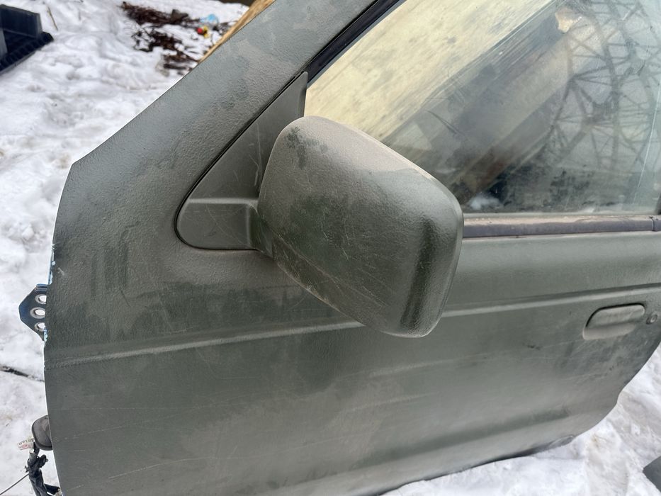 Продам двери, стекла боковые ford ranger, mazda b 2500