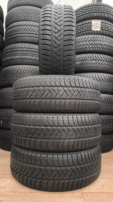 4 sztuki opony zima 215/55/17 Pirelli 94H (OL634/OH)