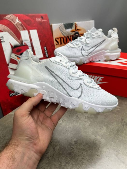 Кросівки Nike react vision білі