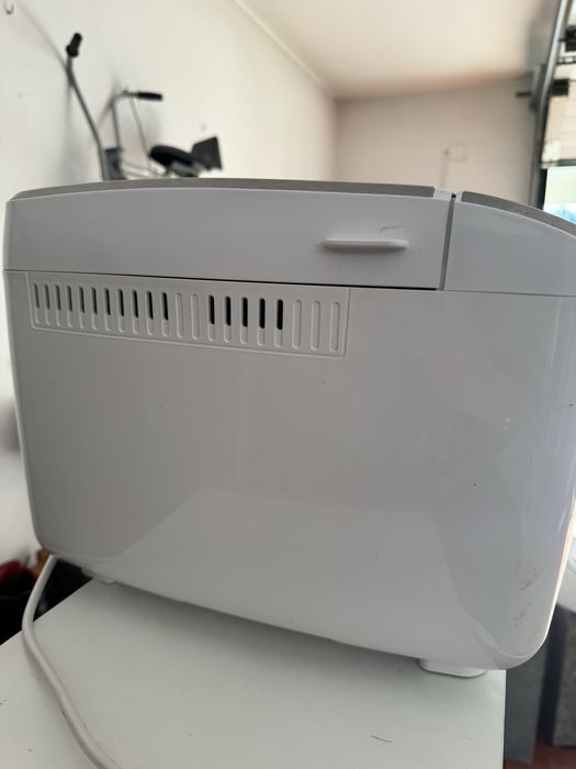 Robô de fazer  Pão e Massas