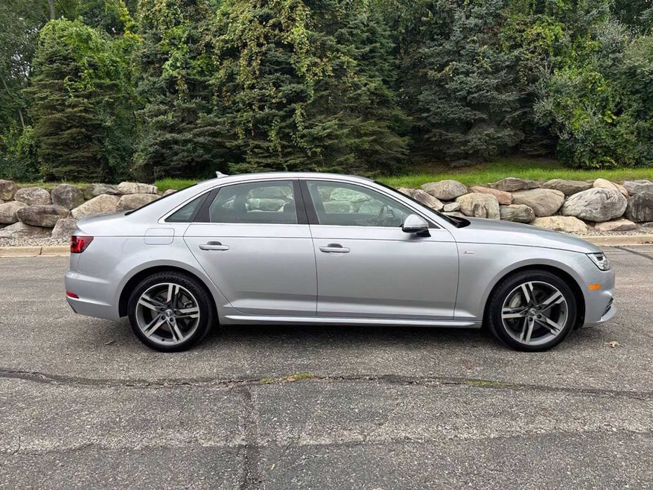 Audi A4      2018