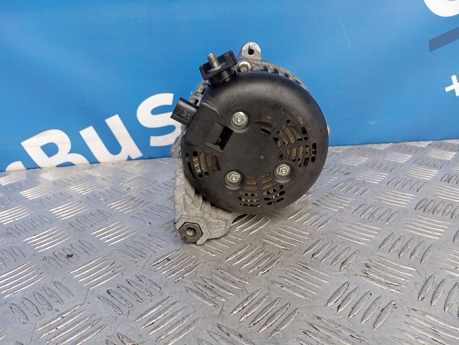 Генератор BMW 3 F30 Генератор БМВ 3 Ф30 Розборка бмв ф30 Разборка ф30