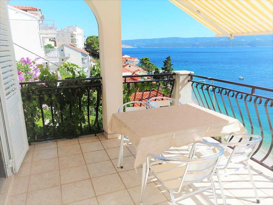 Chorwacja OMIŠ apartament z widokiem na morze blisko plaży