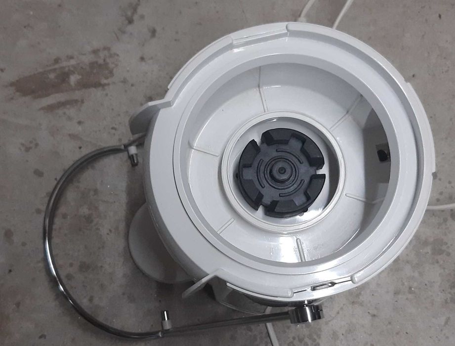 Liquidificadora / Máquina Fazer Sumo Clatronic e Ariete Centrika