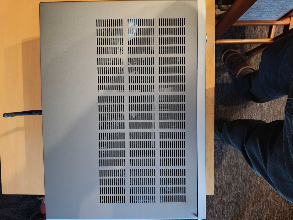 Amplituner Yamaha RX-V683