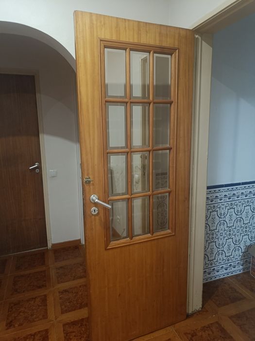 Portas interiores estado razoável