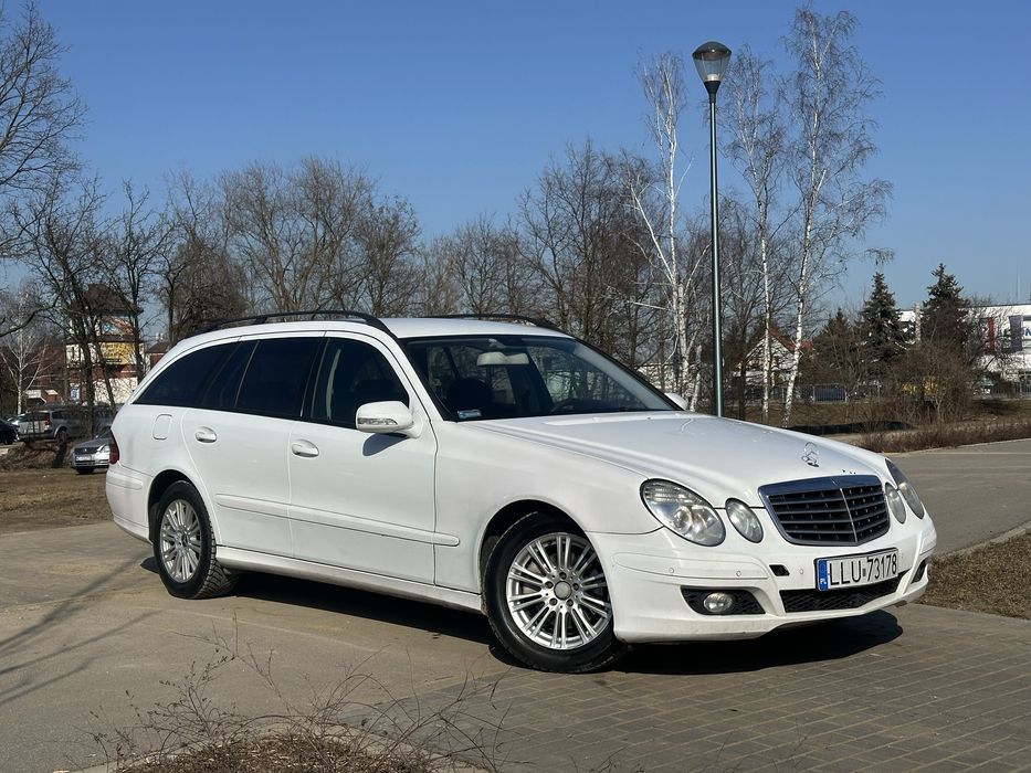 Mercedes-Benz w211 2.2CDI///Lift///NowyRozrząd///BezRdzy///DługieOpłat