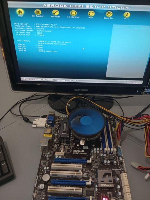 A75 Extreme 6 FM1/ AMD A8 3850