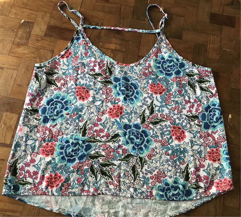 Top floral da Lefties