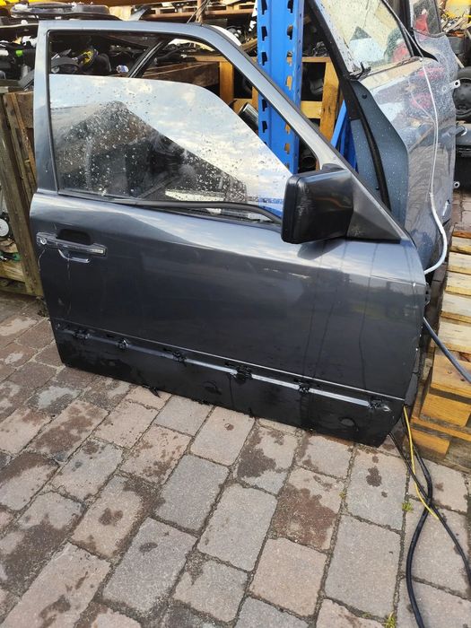 Mercedes W124 drzwi prawe lewe przód kompletne lusterko pas przedni błotnik przód