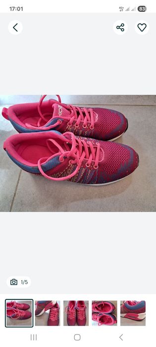 Жіночі кросівки текстильні