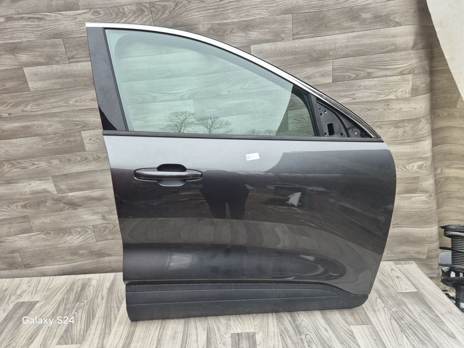 Ford Escape / Kuga MK4 drzwi prawe przód