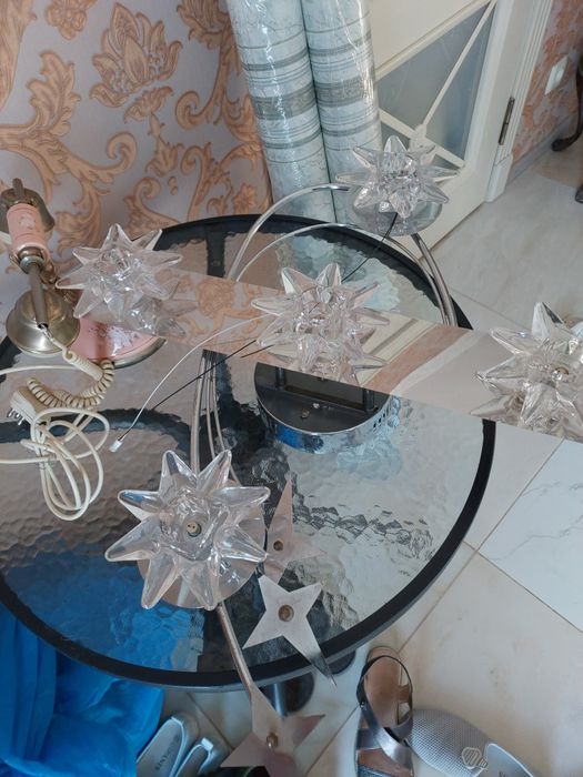 Люстра  галогенка