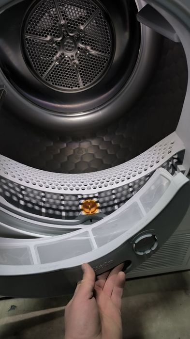 Сушильна машина  TEC 575 WP