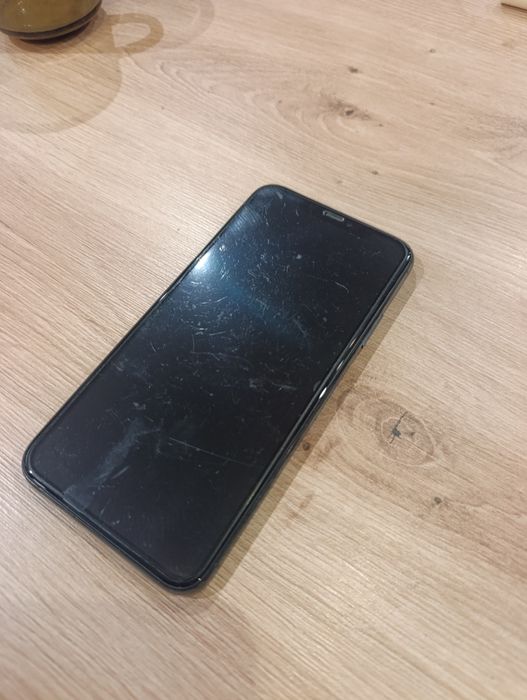 iPhone 11 pro Max 64 gb