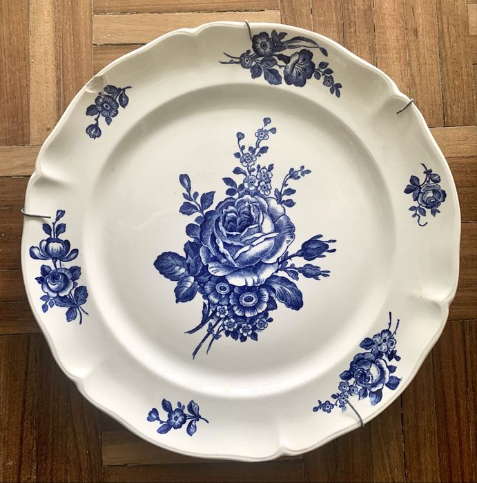 Prato decorativo antigo