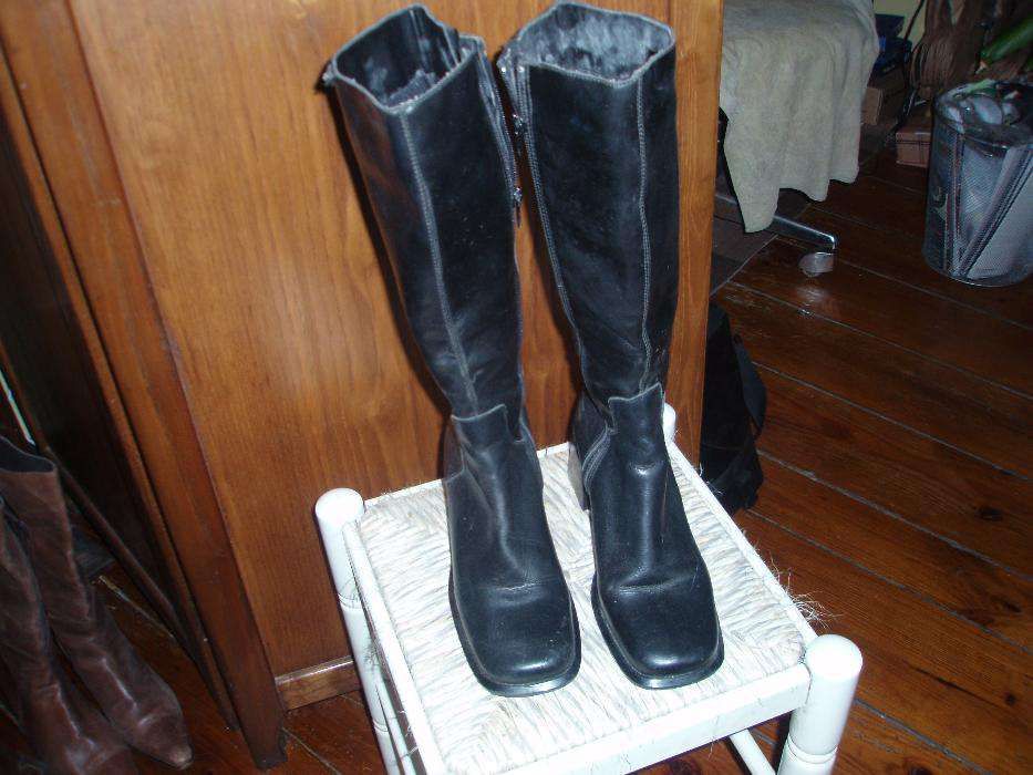 Várias botas