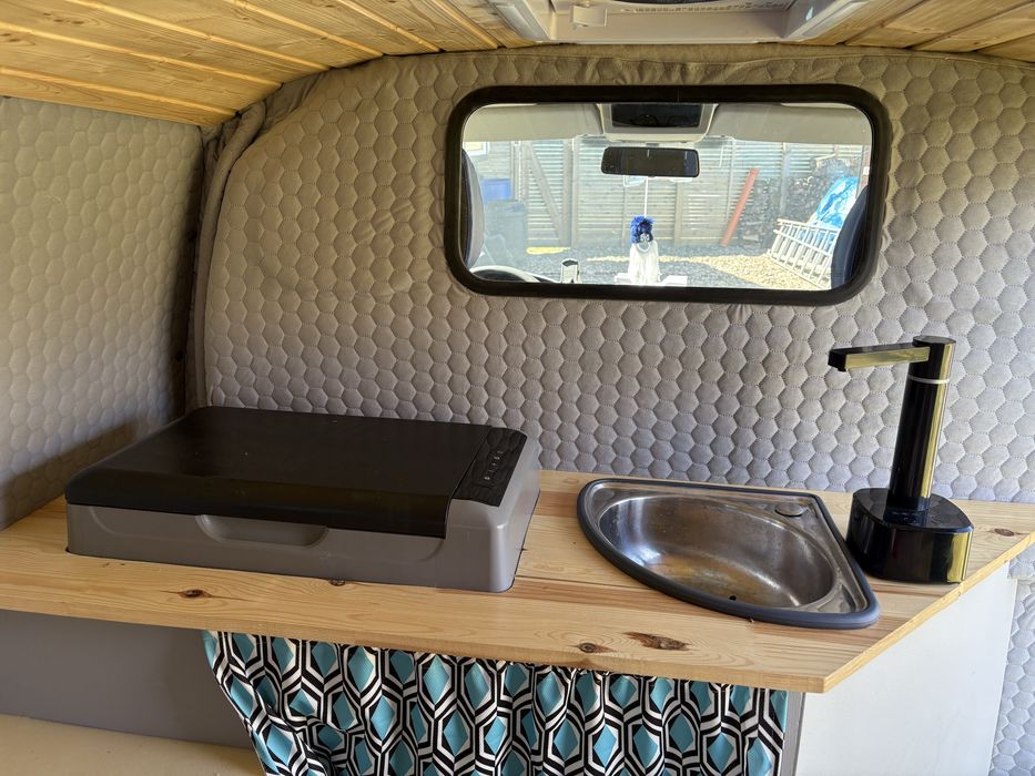 Bus przerobiony na camper VW T5