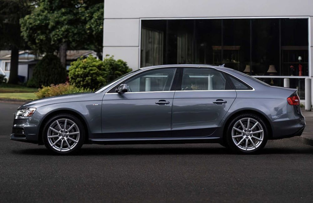 Audi A4      2015