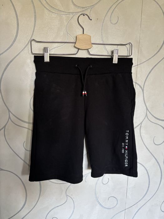 Шорти Tommy Hilfiger оригінал р.152