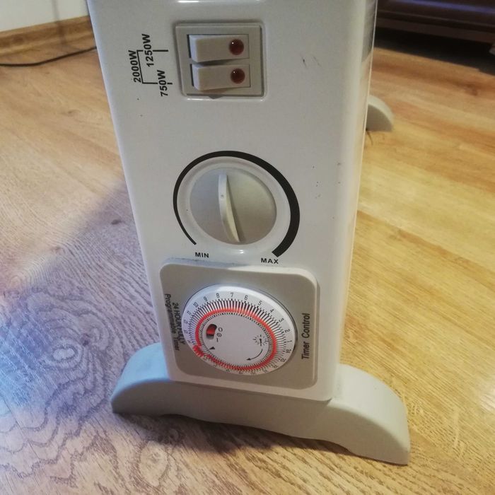 Farelka grzejnik elektryczny