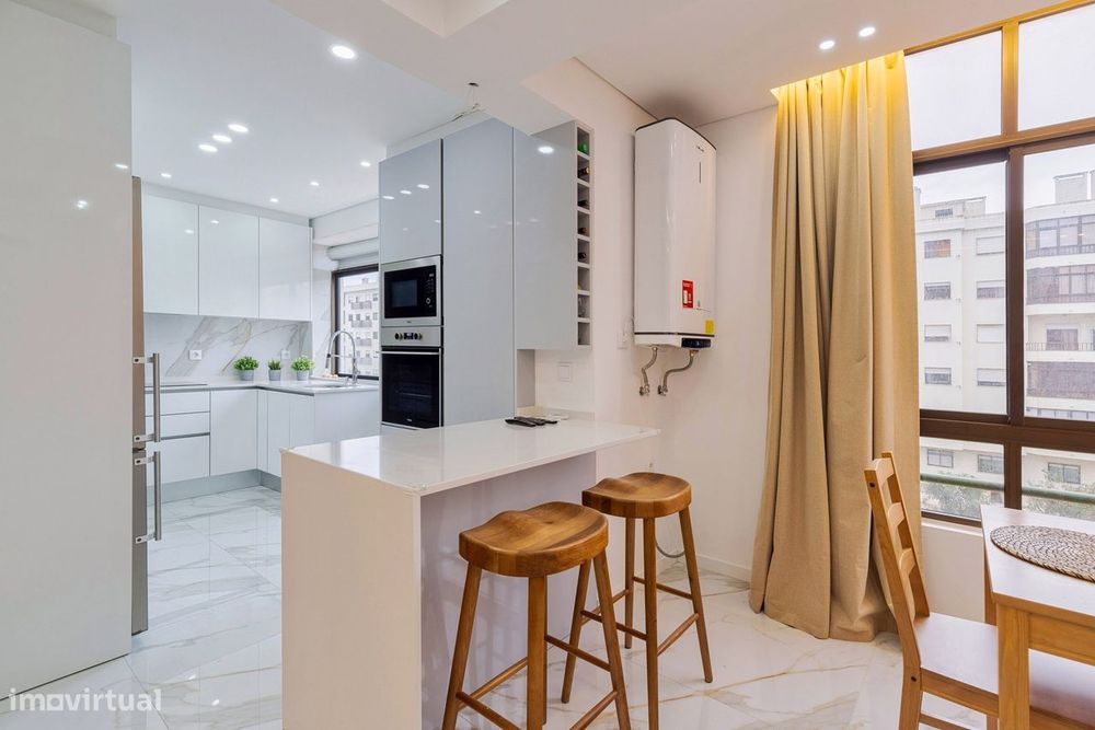 FEIJÓ - Apartamento T3 com 1 suite e 2 WC