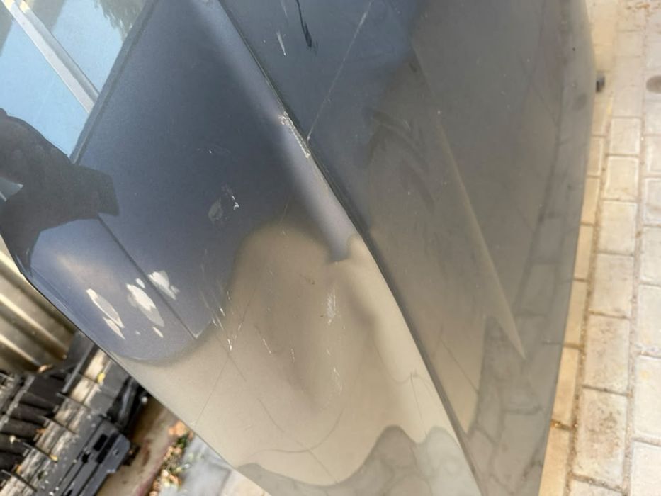 капот от Audi Q5 2023 года
