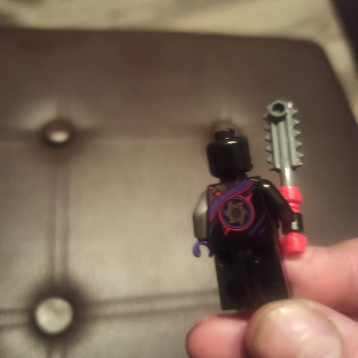lego figurka ninjago njo582 Nindroid - dziedzictwo