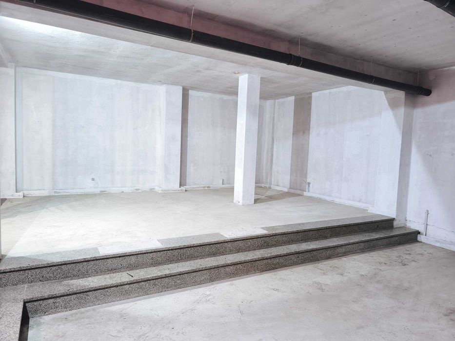 Espaço comercial à venda em Vila Nova de Famalicão