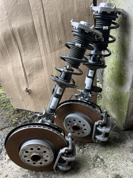 Деталі підвіски vw id3, id.4. Id5