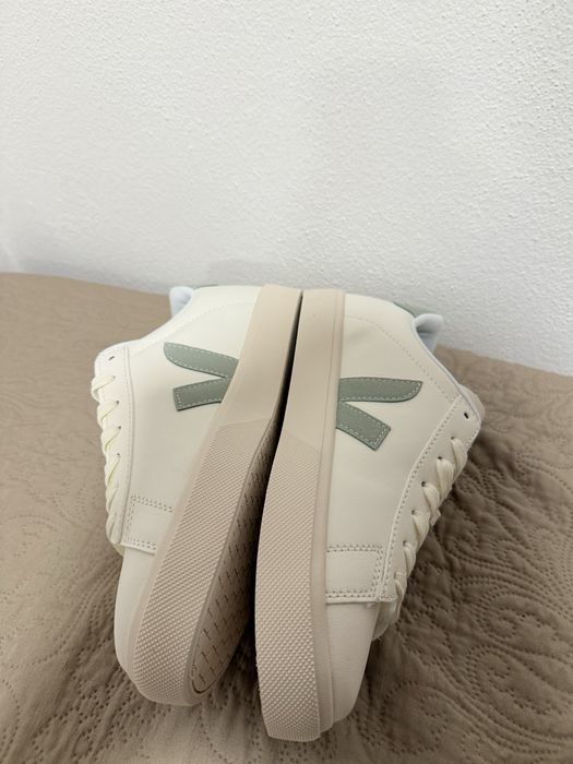 Tenis Veja verde menta