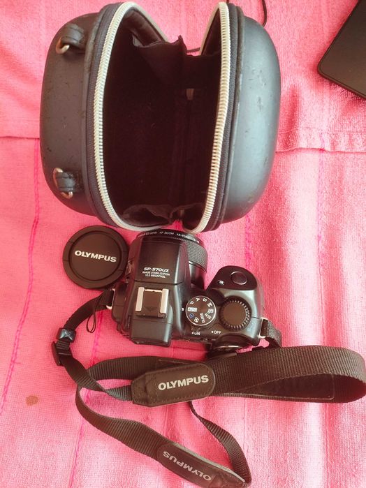 Фотоапарат Ультразум OLYMPUS SP-570UZ гарний стан несправний.