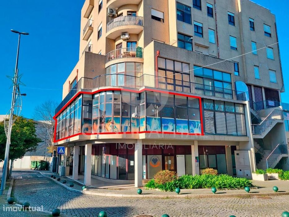 Loja para Arrendamento no Centro da Cidade do Marco